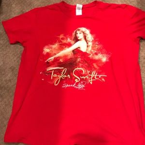 Taylor Swift “speak now” tour shirt